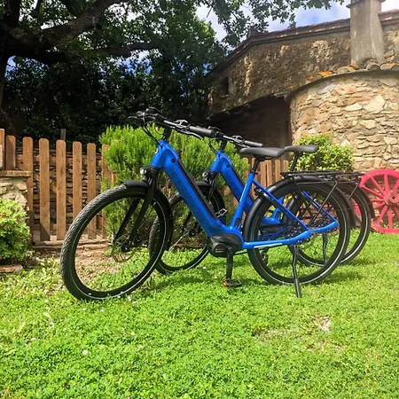Agroturismo Podere Carducci *