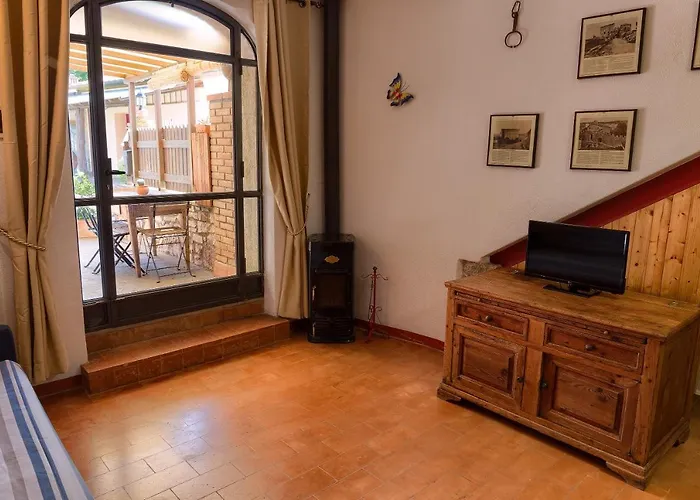 Alloggio per agriturismo Podere Carducci *