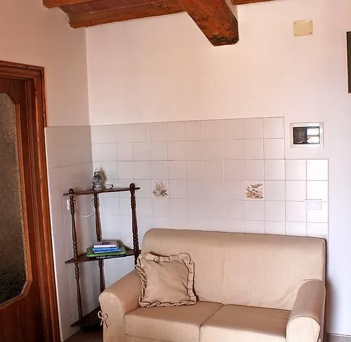 Podere Carducci Alloggio per agriturismo *